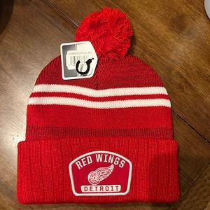 Detroit red wings winter hat